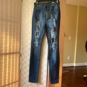Destroyed High Waited Skinnies Brand New FN